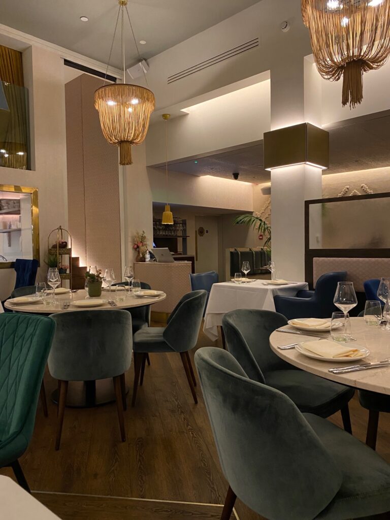 Fine dining, Kahani Indian Restaurant